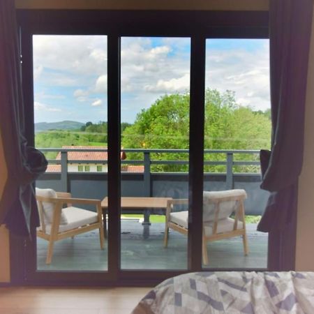 Appartement Vue Montagnes - Mendibil Zugarramurdi Ngoại thất bức ảnh